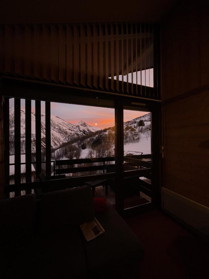 Appartement Cosy 6 personnes très bien équipé ,Vue splendide, Terrasse, Spacieux,Bien situé, Randonnées,Ski Saint-Sorlin-dʼArves Extérieur photo